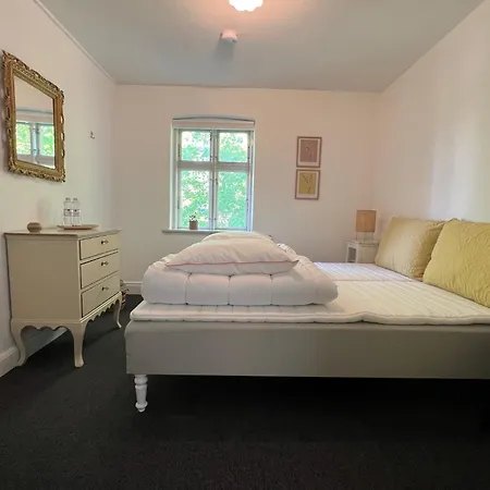 Sejero Hostel *
