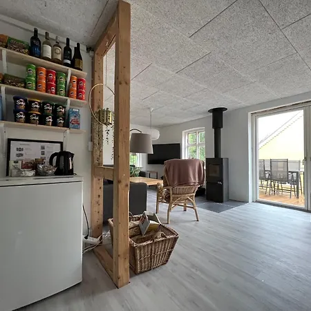 Sejero Hostel
